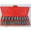Image 2 : Snap-On 25 Piece Screw Extractor Set