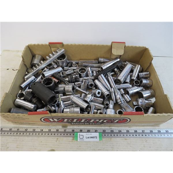 Assorted Snap-On Sockets