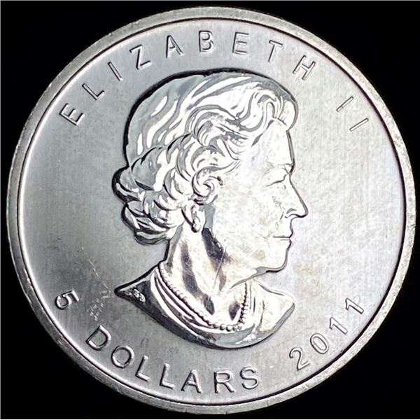 2011 Canada $5 Maple Leaf 1 ozt .999 Silver