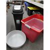 Image 1 : various plastic bins