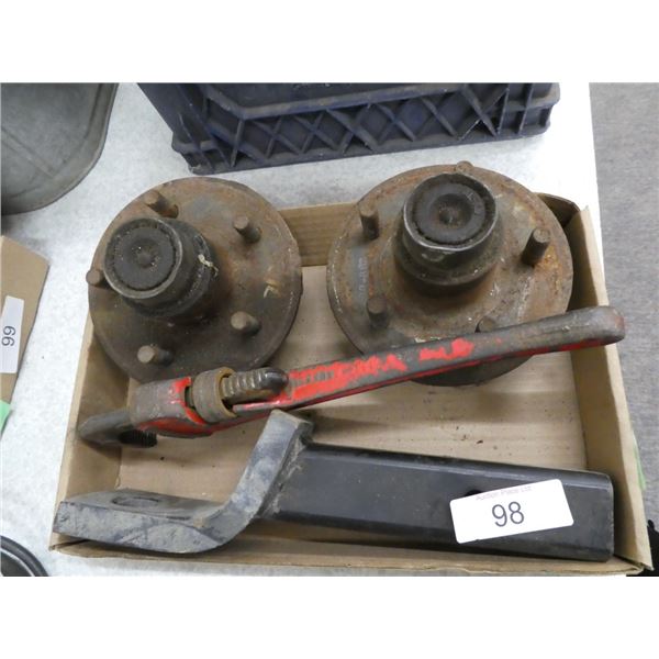hitch, pipe wrench /Wheel Hubs
