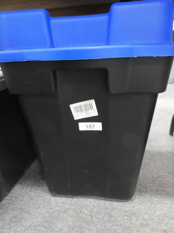 Mastercraft heavyduty hinged storage tote