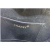 Image 9 : Chanel Black Quilted Patent CC Heart Bag