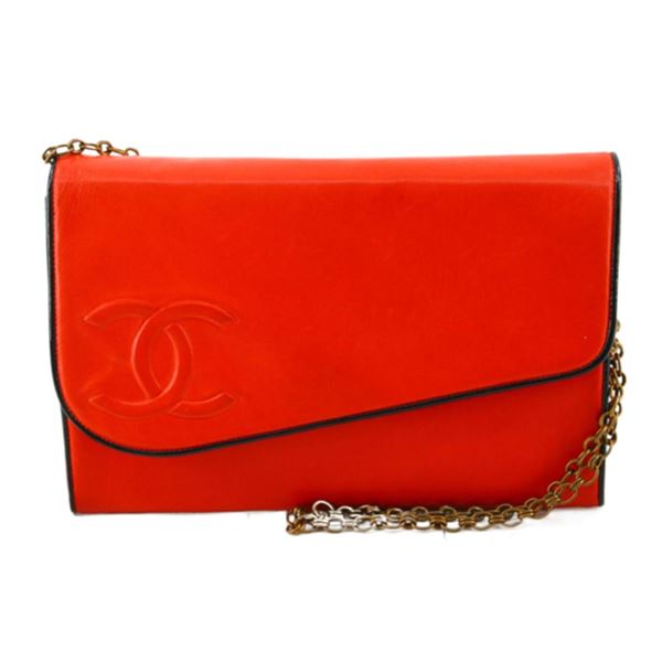 Chanel Red Lambskin CC Logo Flap Chain Shoulder Bag