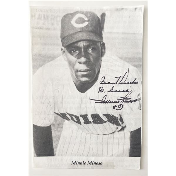 Minnie Mi–oso signed photo