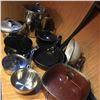 Image 2 : Frying Pans, Large Stock Pot, and More