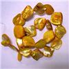 Image 1 : 16-14 MM GOLDEN MOTHER OF PEARL STRAND 15" 