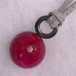 14K CHERRY QUARTZ UNISEX PENDANT