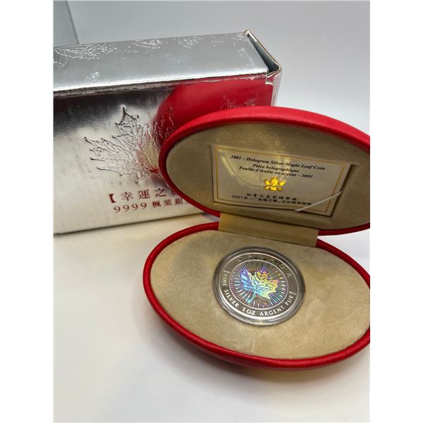 2001 $5 Fine Silver Hologram Maple Leaf Coin