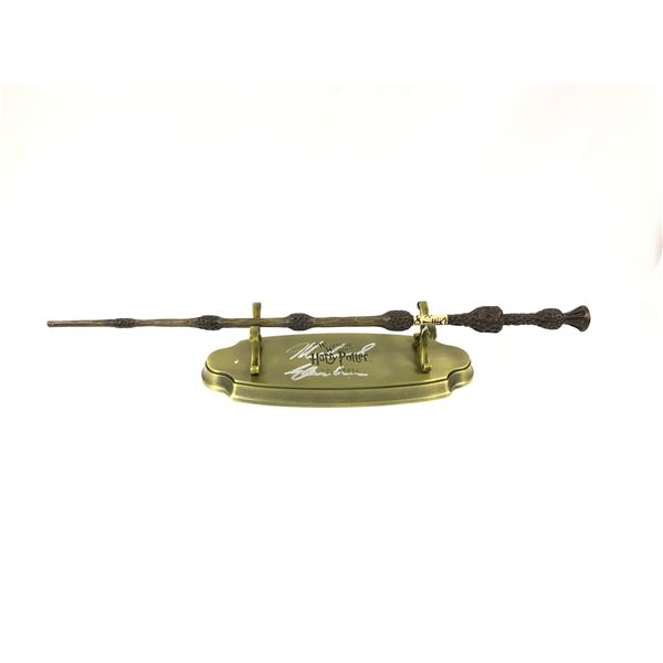 Harry Potter Michael Gambon Signd Wand Stand