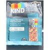 Image 2 : Kind Almond Sea Salt & Dark Chocolate Bars (12 x 40g)