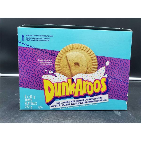 Dunkaroos Vanilla Cookies with Rainbow Sprinkles Frosting (6 x 42g)