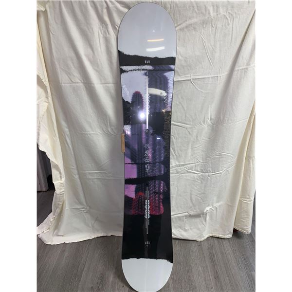 NEW Burton Stylus Snowboard (147) new in plastic