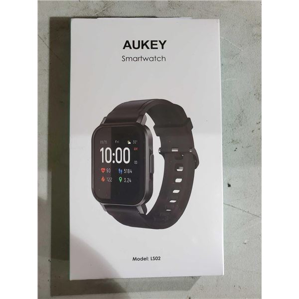 NEW Aukey Smart Watch Model LS02