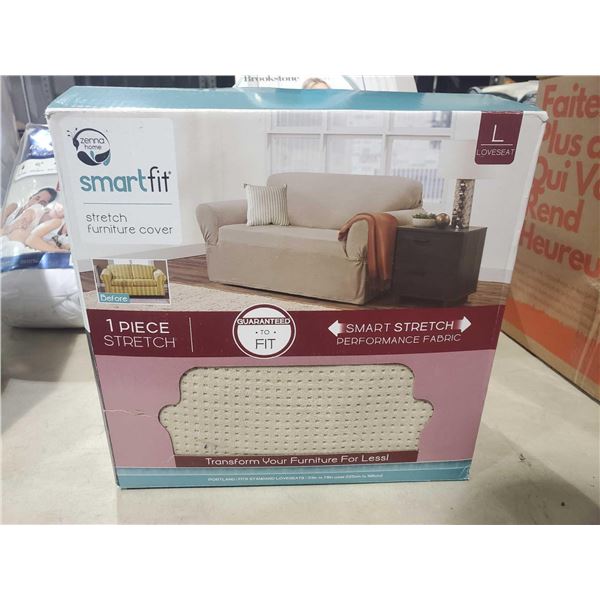 Zenna Home SmartFit Stretch Furniture Cover 1 Piece Portland Fits Standar Loveseats  53 x 78 in