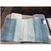 Image 1 : Ombre Stripe Timeless Bath Rug 20x33 in