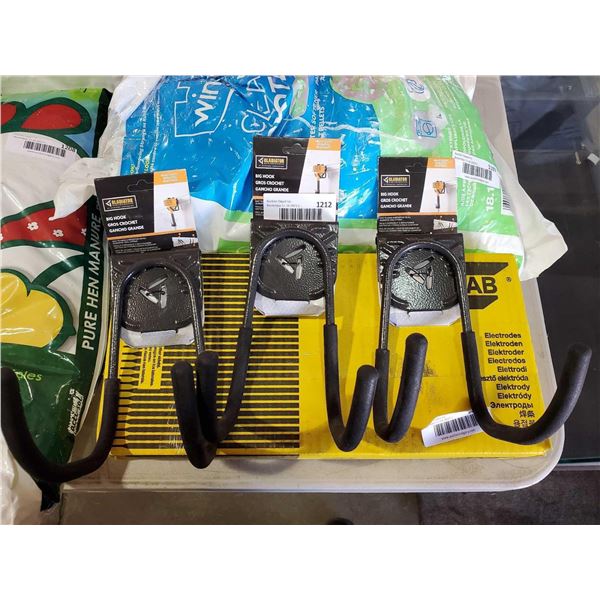 Gladiator Big Hook Lot of 3