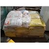 Image 1 : Can Dry Supreme All purpose absorbent  / Ice Patrol Salt Ice and snow melter Mixed Skid lot
