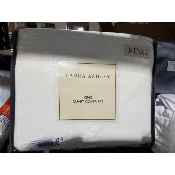 Laura Ashley King Size  Duvet Cover Set