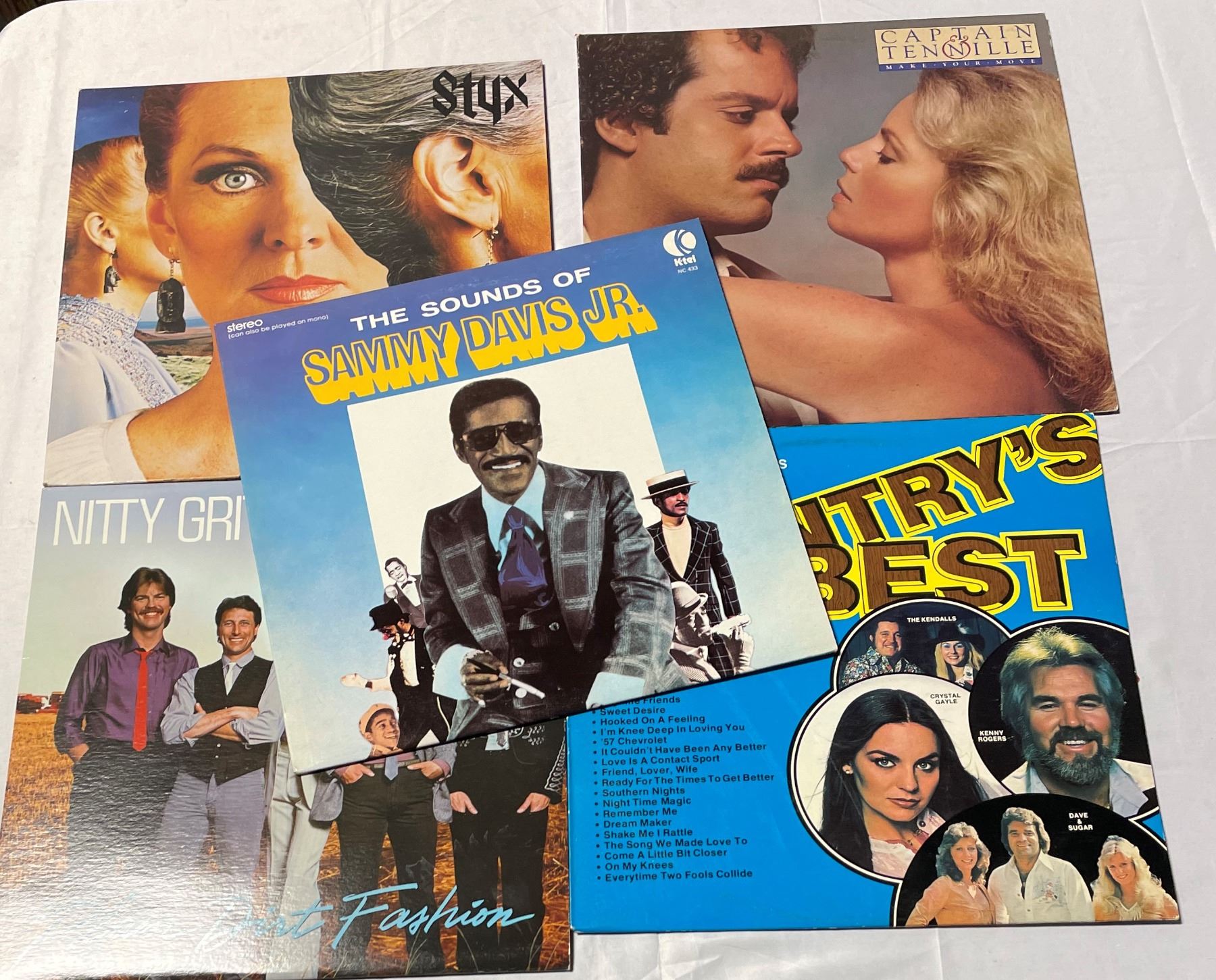FIVE Records