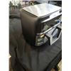 Image 3 : BELLA PRO SERIES 9QT TRIZONE AIR FRYER, TESTED AND WORKING, RETAIL $349