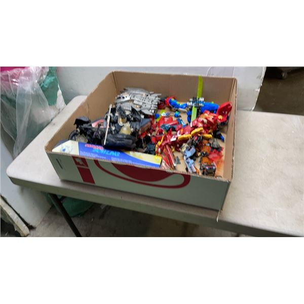 2 MYSTICAL DRAGON FIGURES WITH TRAY OF LEGO FIGURES AND MORE