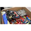 Image 2 : 2 MYSTICAL DRAGON FIGURES WITH TRAY OF LEGO FIGURES AND MORE