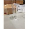 Image 2 : LOT OF VINTAGE ETCHED STEMWARE AND GLASS