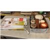 Image 1 : TRAY OF CANDLES AND 3 FLUORESCENT FIXTURES
