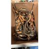 Image 2 : 2 BOXES OF HORSE TACK