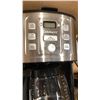 Image 8 : BLACK AND DECKER TOASTER OVEN, CUISINART TOASTER, ELECTRIC KETTLE, INSULATED TRAVEL MUG AND WATER BO