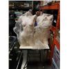 Image 1 : 2 FEMALE MANNEQUIN BODIES
