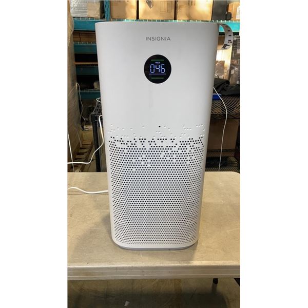 INSIGNIA  LARGE ROOM AIR PURIFIER TESTED AND WORKING, RETAIL $299