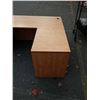 Image 2 : 2 PIECE EXECUTIVE CORNER DESK