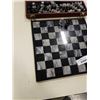 Image 2 : STONE CHESS SET WITH BOARD