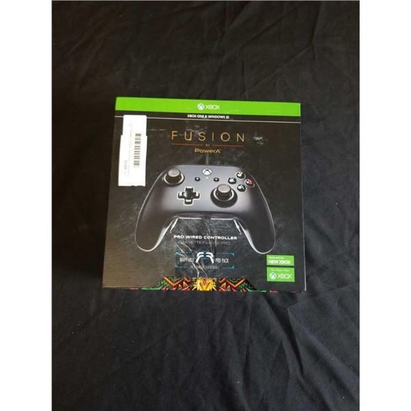 POWERA FUSION PRO WIRED CONTROLLER FOR XBOX - TESTED WORKING, HEADPHONE JACK DOES NOT WORK, RETAIL $