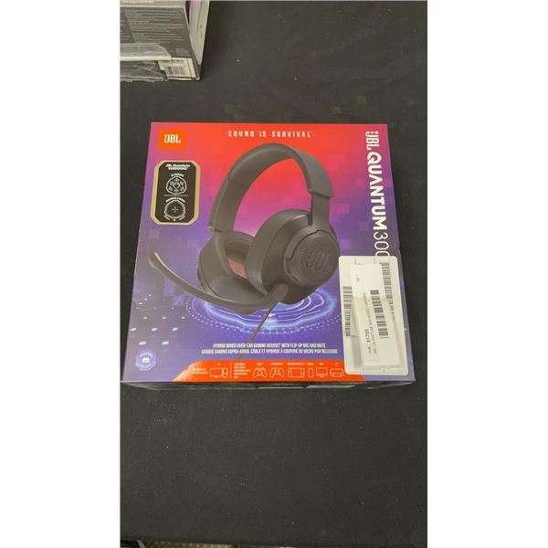 JBL QUANTUM 300 WIRED GAMING HEADSET - TESTED WORKING, RETAIL $119