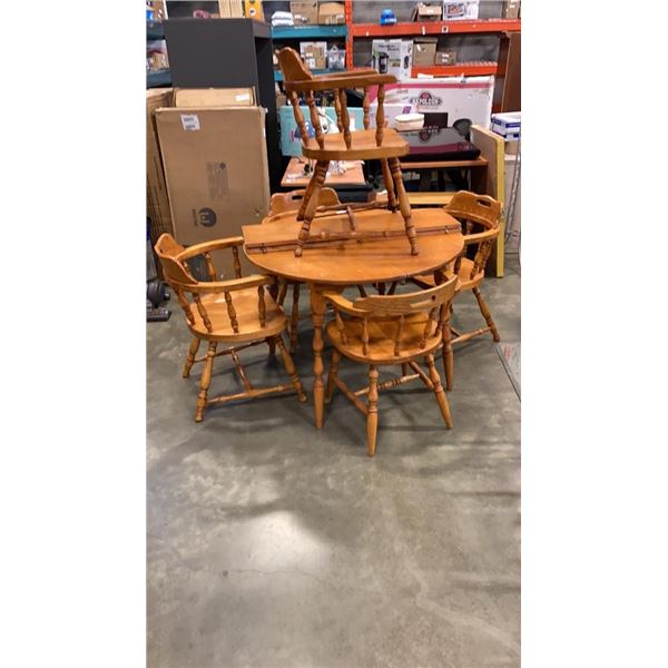 DINING TABLE WITH 2 LEAVES AND 5 TUB STYLE ARM CHAIRS