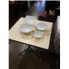 Image 1 : 4 PYREX MIXING BOWLS
