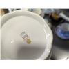 Image 4 : PARAGON TEAPOT WITH 8 TEACUPS AND SAUCERS AND MUG