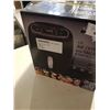 Image 3 : BELLA PRO SERIES 4 QT AIR FRYER WITH TOUCHSCREEN - TESTED WORKING, RETAIL $179