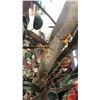 Image 5 : ARTIFICIAL TREE