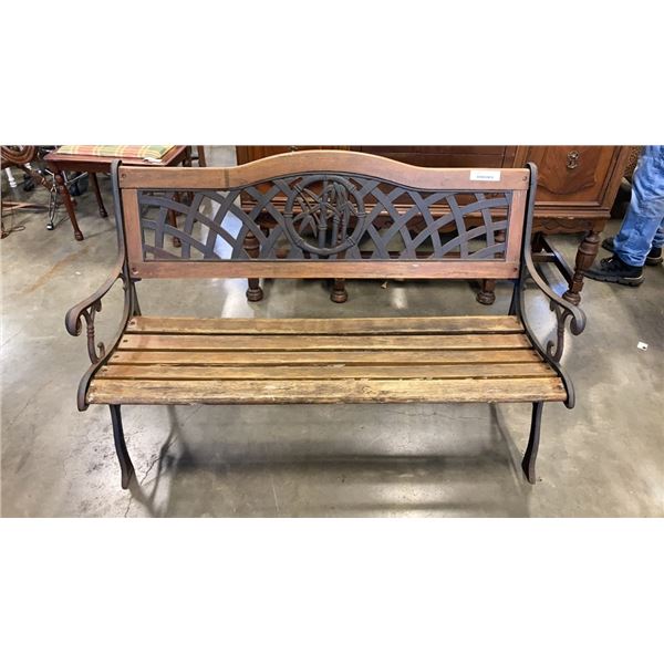 GARDEN BENCH