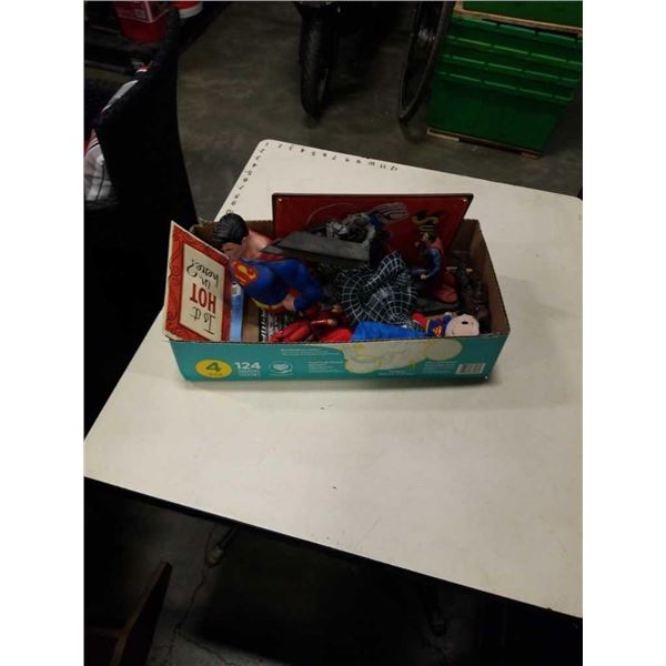 BOX OF DC AND MARVEL COLLECTIBLES