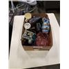 Image 1 : BOX OF COLLECTIBLE SIGNED POTTERY AND ART GLASS