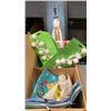 Image 2 : 2 BOXES OF SEASONAL DECORATIONS