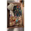 Image 2 : 2 BOXES OF CHRISTMAS DECOR