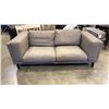 Image 1 : UPHOLSTERED SOFA