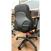 Image 3 : BASICS ADJUSTABLE OFFICE CHAIR
