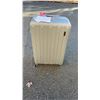 Image 3 : AS NEW CHAMPS 3PC COMBINATION LOCK SUITCASE SET 28"/24"/20", RETAIL $799